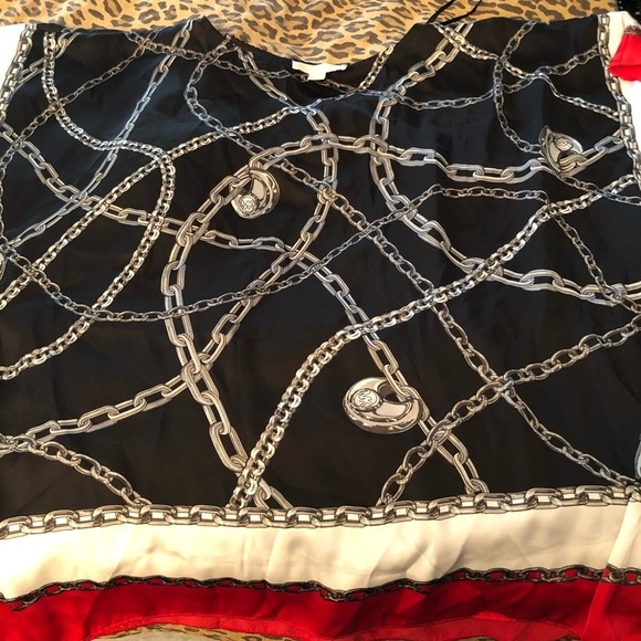 Micheal Kors sixe S-M red silky retro Versace like chain print top cover up - Picture 4 of 6